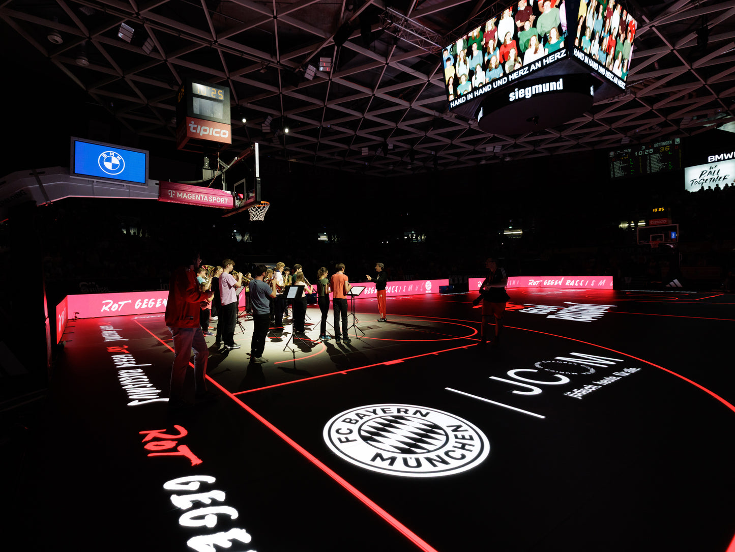 ANTHEM 'RED AGAINST RACISM'