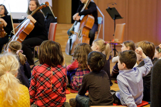DIE GESCHICHTE VON KÖNIGIN ESTHER - für Schulklassen